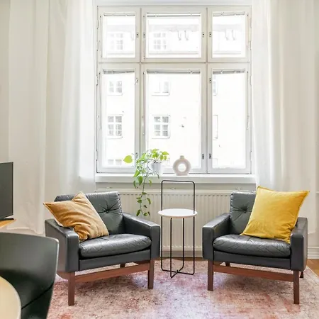 Apartment Tilava Ja Valoisa Asunto Kallion Ytimessa